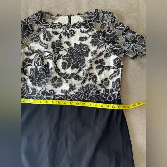 Tadashi Shoji Peony Embroidered Lace Top Black Ivory Gown Dress Size 16 - Picture 13 of 15